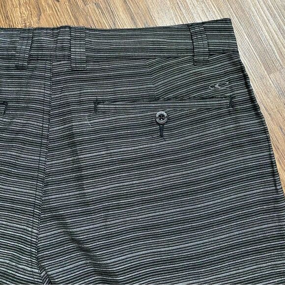 ONeill Striped Black/ Grey Mens Board Shorts Size 34 - Picture 7 of 9
